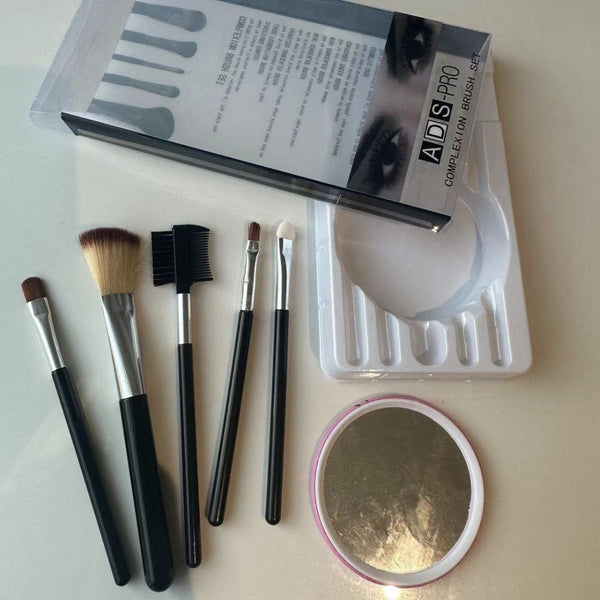 HudaBeauty 5 pcs Brush Set with Mirror